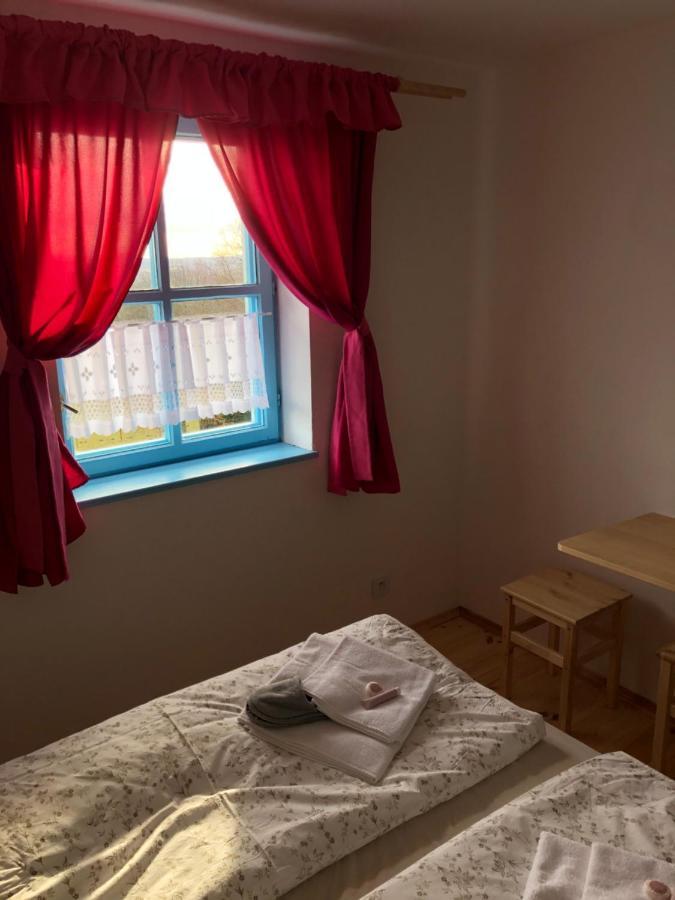Pension S Laskou Karel Bezdez Exterior foto
